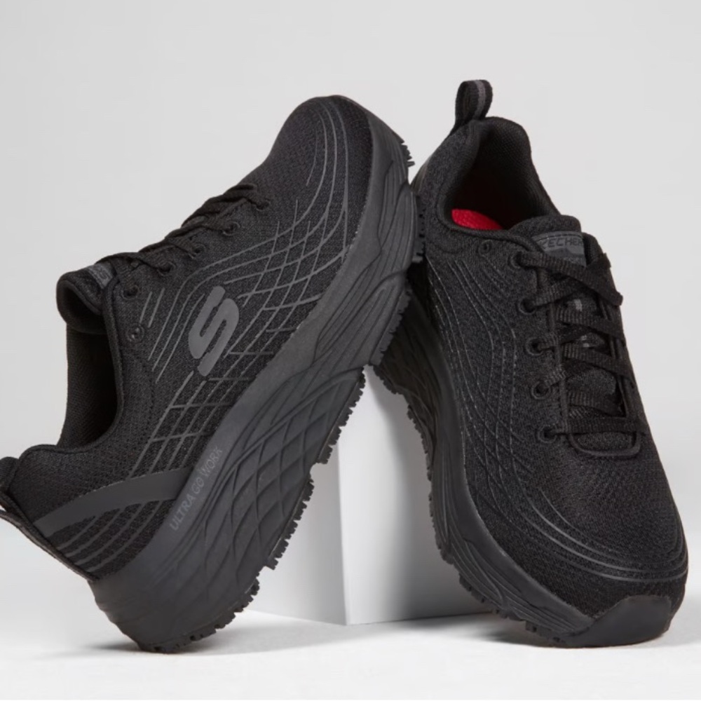 SKECHERS Women’s Work Max Cushioning Elite Slip Resistant Sneakers NWT 10
